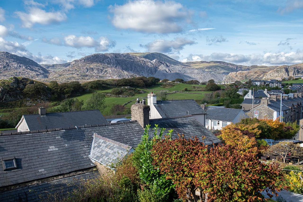 Homely Cottage With Garden And Mountain-View Blaenau Ffestiniog Exterior foto